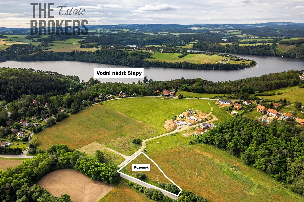 Prodej stavebního pozemku 950 m²